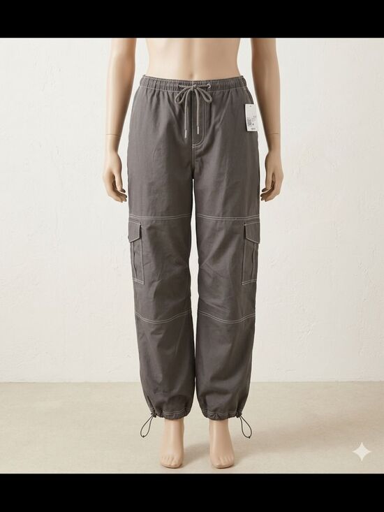 Forever 21 Pants - Forever 21 Gray Drawstring Cargo Joggers Med NWT